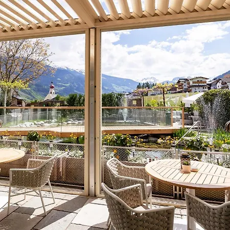 Hotel Magdalena Im Zillertal - Urlaub Mit Hund 4*