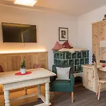 ホテル Magdalena Im Zillertal - Urlaub Mit Hund 4*