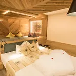 ホテル Magdalena Im Zillertal - Urlaub Mit Hund リート・イム・ツィラータール