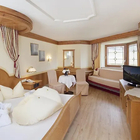 Magdalena Im Zillertal - Urlaub Mit Hund Hotel 4*