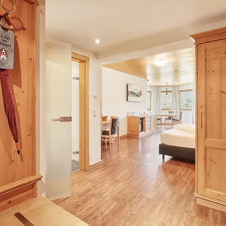 Hotel Magdalena Im Zillertal - Urlaub Mit Hund 4*