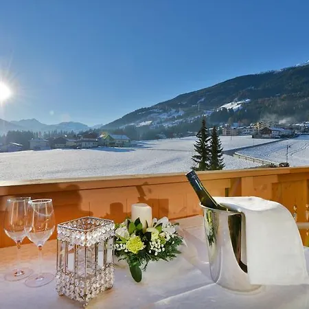 Hotel Magdalena Im Zillertal - Urlaub Mit Hund 4*