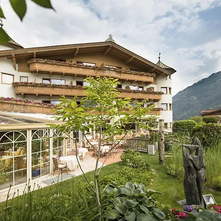 Magdalena Im Zillertal - Urlaub Mit Hund 4*