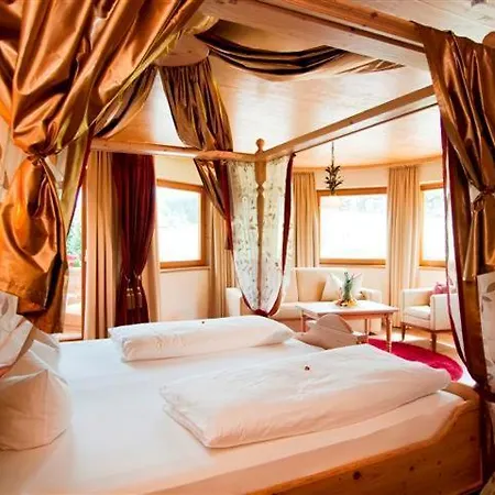 Magdalena Im Zillertal - Urlaub Mit Hund Hotel Ried im Zillertal