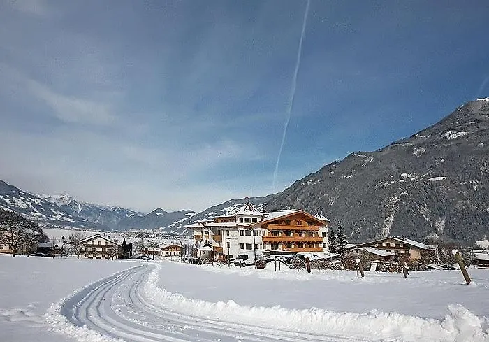 Magdalena Im Zillertal - Urlaub Mit Hund Hotel Ried im Zillertal